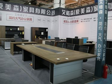 濟(jì)南辦公家具的屏風(fēng)美到逆天!